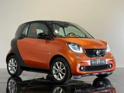 Orange Gebraucht 2015 Smart ForTwo Coupé Basis Coupé | 6.490 € (Fairer Preis)