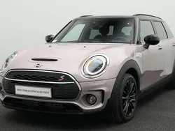 Grau Gebraucht 2024 Mini Cooper S Clubman Kombi | 31.065 € (Guter Preis)