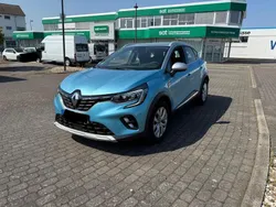 Blau Gebraucht 2020 Renault Captur Intens SUV | 20.200 € (Etwas zu teuer)