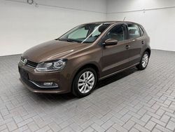 Braun Gebraucht 2016 VW Polo Comfortline Limousine | 9.980 € (Etwas zu teuer)