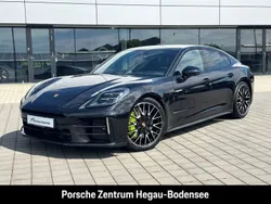 Tiefschwarzmetallic Neu 2024 Porsche Panamera 4 Limousine | 161.316 € (Etwas zu teuer)