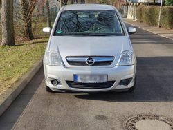 Silber Gebraucht 2010 Opel Meriva Edition Van / Kleinbus | 1.700 €