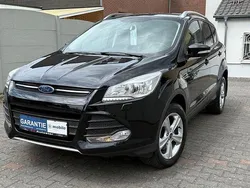 Schwarz Gebraucht 2016 Ford Kuga SUV | 10.990 € (Guter Preis)