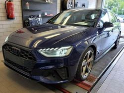 Blau Gebraucht 2022 Audi A4 S-Line Kombi | 36.450 € (Etwas zu teuer)