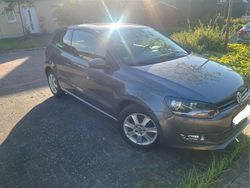 Grau Gebraucht 2011 VW Polo Comfortline Kleinwagen | 5.999 € (Fairer Preis)