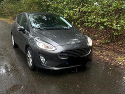 Grau Gebraucht 2018 Ford Fiesta Kleinwagen | 12.900 € (Fairer Preis)