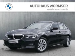 Schwarz Gebraucht 2022 BMW 318 Efficient Dynamics Kombi | 23.970 € (Guter Preis)