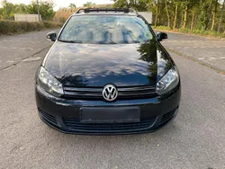 Schwarz Gebraucht 2011 VW Golf VI Comfortline Kombi | 6.900 € (Teuer)