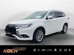 Weiß Gebraucht 2019 Mitsubishi Outlander P-HEV SUV | 18.695 € (Guter Preis)