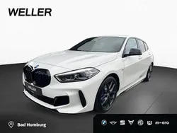 Weiss Gebraucht 2023 BMW M135 Comfort Edition Kleinwagen | 35.870 € (Guter Preis)