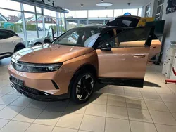 Rot Gebraucht 2025 Opel Grandland Electric SUV | 42.990 € (Guter Preis)