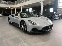 Grau Gebraucht 2023 Maserati MC20 Cabrio | 279.900 € (Fairer Preis)