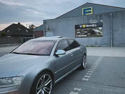 Grau Gebraucht 2006 Audi A8 Limousine | 5.900 € (Fairer Preis)