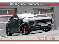 Schwarz Gebraucht 2023 Porsche Macan SUV | 89.849 €