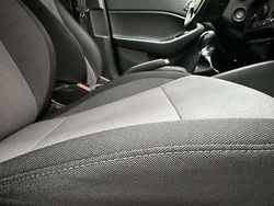 Blau metallic Gebraucht 2017 Hyundai i20 GO! | 10.610 € (Guter Preis)