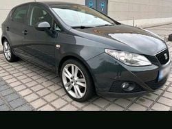 Grau Gebraucht 2011 Seat Ibiza Limousine | 2.700 € (Guter Preis)