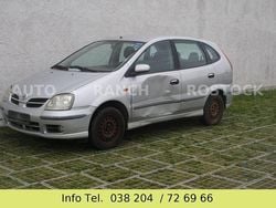 Silber Gebraucht 2004 Nissan Almera Tino Van / Kleinbus | 950 € (Guter Preis)