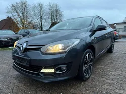 Grau Gebraucht 2014 Renault Mégane GrandTour Bose Edition Kombi | 5.990 € (Guter Preis)