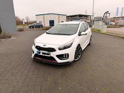 Weiß Gebraucht 2014 Kia Ceed GT Limousine | 10.500 € (Guter Preis)