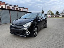Schwarz Gebraucht 2015 Hyundai i10 Kleinwagen | 6.300 € (Etwas zu teuer)