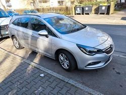 Silber Gebraucht 2017 Opel Astra Innovation Kombi | 8.950 € (Guter Preis)