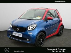 Blau Gebraucht 2017 Smart ForTwo Cabrio Prime Cabrio | 17.390 € (Etwas zu teuer)
