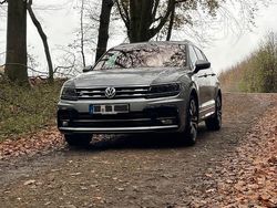 Silber Gebraucht 2020 VW Tiguan Allspace R-line SUV | 33.500 € (Etwas zu teuer)
