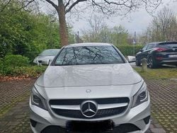 Silber Gebraucht 2016 Mercedes CLA180 Limousine | 14.500 € (Guter Preis)