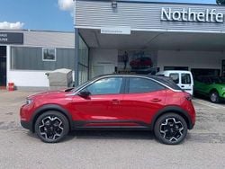 Kosmos rot Gebraucht 2023 Opel Mokka-e Ultimate SUV | 26.990 € (Teuer)