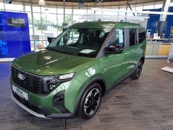 Grün Gebraucht 2024 Ford Tourneo Courier Active Van / Kleinbus | 27.990 € (Teuer)