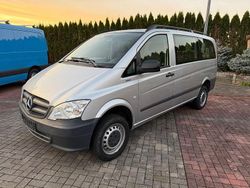 Silber Gebraucht 2013 Mercedes Vito Van / Kleinbus | 17.800 €