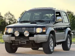 Blau Gebraucht 1996 Mitsubishi Pajero SUV | 6.900 €