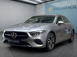 Grau Gebraucht 2024 Mercedes A180 Limousine | 29.249 € (Fairer Preis)