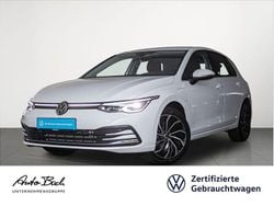 Weiß (pure white) Gebraucht 2022 VW Golf VIII Pro Limousine | 24.440 € (Guter Preis)