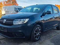Blau Gebraucht 2019 Dacia Sandero Acces Kleinwagen | 4.950 € (Guter Preis)