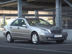 Mercedes C180
