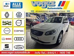 Weiß Gebraucht 2017 Volvo XC60 Summum SUV | 19.999 € (Etwas zu teuer)