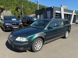 Grün Gebraucht 2001 VW Passat Comfortline Kombi | 699 € (Superpreis)