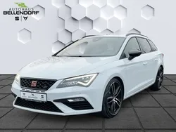 Weiss Gebraucht 2020 Cupra Leon Kombi | 26.740 € (Fairer Preis)