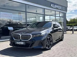 Sophistograu Gebraucht 2024 BMW 520 Kombi | 52.400 € (Superpreis)