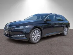 Schwarzmagic perleffekt Gebraucht 2022 Skoda Superb Premium Edition Kombi | 29.330 € (Guter Preis)