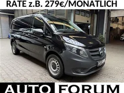 Schwarz Gebraucht 2021 Mercedes Vito Van / Kleinbus | 29.990 € (Guter Preis)