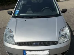 Silber Gebraucht 2004 Ford Fiesta Kleinwagen | 2.650 € (Etwas zu teuer)