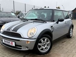 Silber Gebraucht 2006 Mini Cooper Kleinwagen | 2.490 € (Etwas zu teuer)