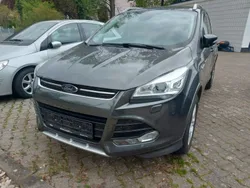 Grau Gebraucht 2014 Ford Kuga Titanium SUV | 13.800 € (Fairer Preis)