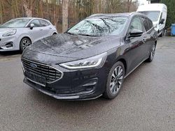 Obsidianschwarz metallic Gebraucht 2023 Ford Focus Titanium X Kombi | 23.990 € (Fairer Preis)
