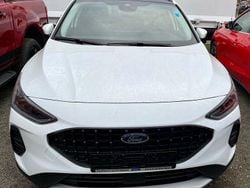 Weiß Gebraucht 2023 Ford Focus Active X Kombi | 24.900 € (Guter Preis)