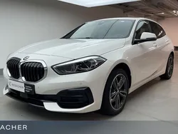 Alpinweiss Gebraucht 2022 BMW 118 Shadowline Kleinwagen | 20.349 € (Guter Preis)