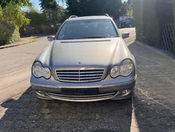 Silber Gebraucht 2004 Mercedes C200 Avantgarde Limousine | 2.300 € (Superpreis)