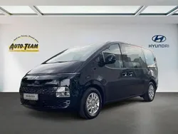 Moonlight blue Gebraucht 2024 Hyundai Staria Trend Van | 46.750 € (Fairer Preis)